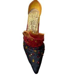 Mini shoe Passion’s Flame 2001 EUC